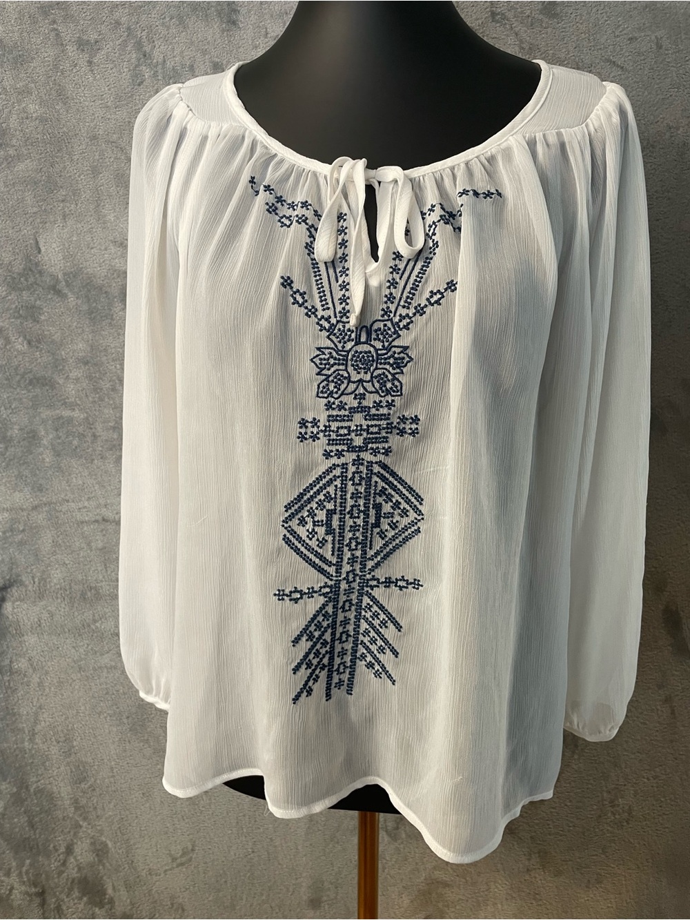 Mudd White Sheer Peasant Tunic with Navy Blue Embroidery